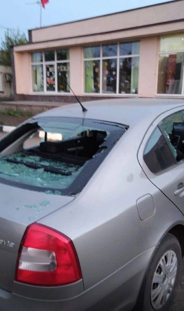 Наслідки обстрілу села під Бєлгородом російськими провокаторами