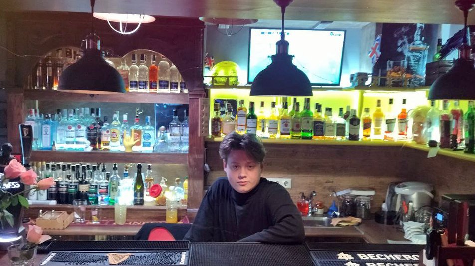 Бармен Ілля. Фото: Суспільне Луцьк