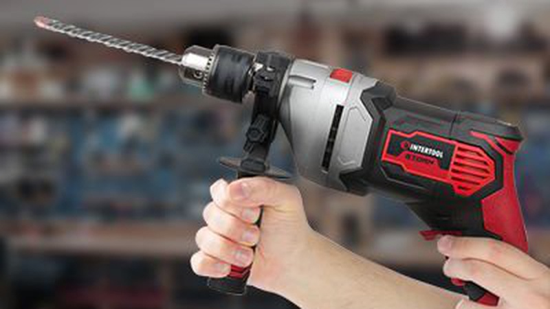 У Луцьку судили чоловіка, який поцупив у магазині дриль