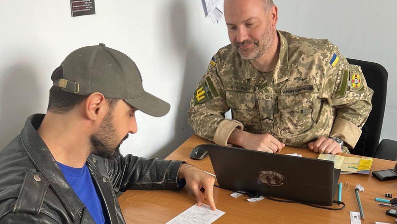 Віталій Козловський отримав повістку і відправиться на фронт