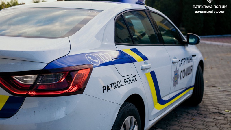 У Луцьку жінка забула, де припаркувала авто й повідомила про «викрадення» патрульним