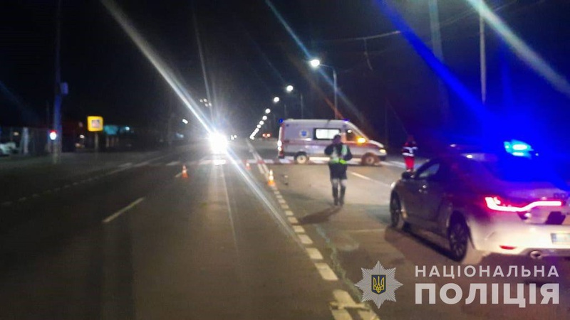 Слідчі встановлюють обставини смертельної автопригоди у Струмівці