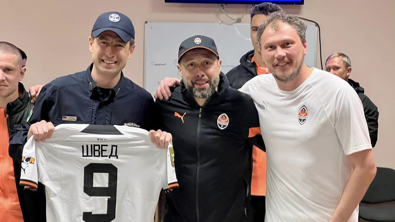 Команда «Шахтаря» запросила прикордонника, який захищав Азовсталь до своєї роздягальні після матчу