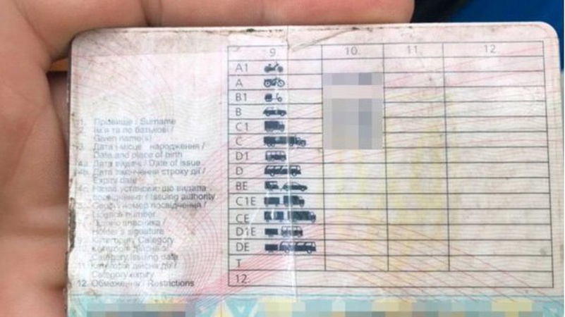 Судили волинянина, який показував патрульним фальшиве посвідчення водія