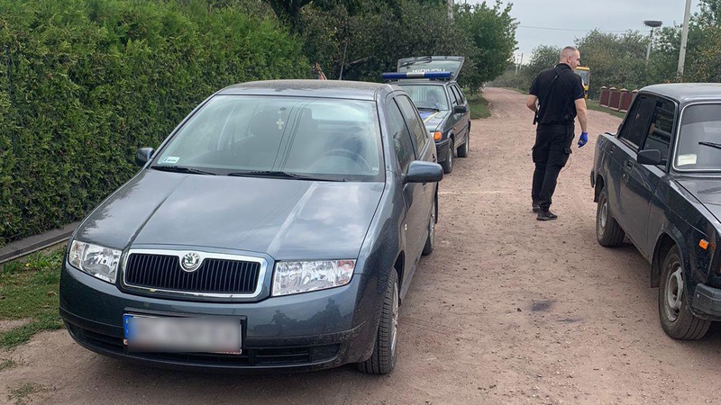 Волинянин залишив незамкненим авто на дорозі під хатою, цим скористався злодій