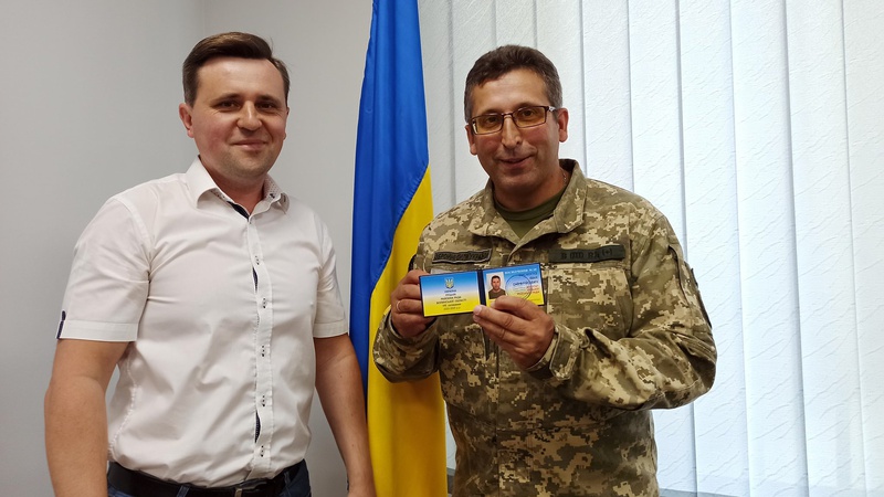 Депутат Луцької райради закликав колег-чоловіків йти в ЗСУ