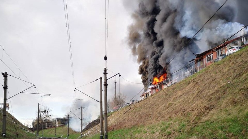 По Львову окупанти випустили ракети: є загиблі та постраждалі