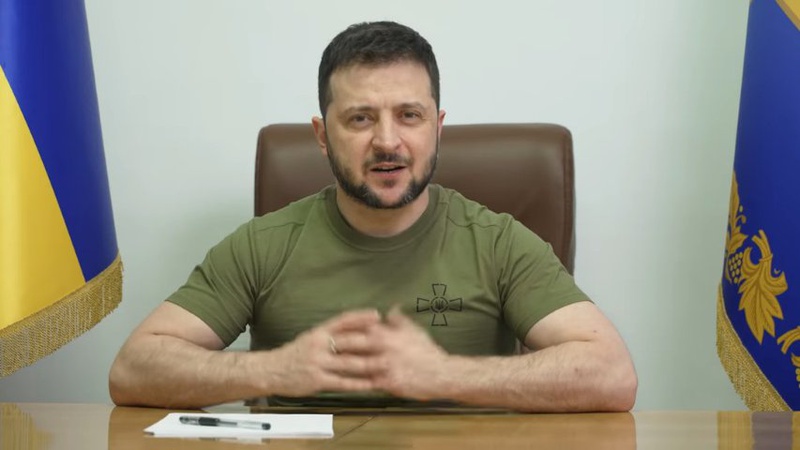 Зеленський вимагає від Заходу нових фінансових санкцій за безчинства окупантів на півдні України