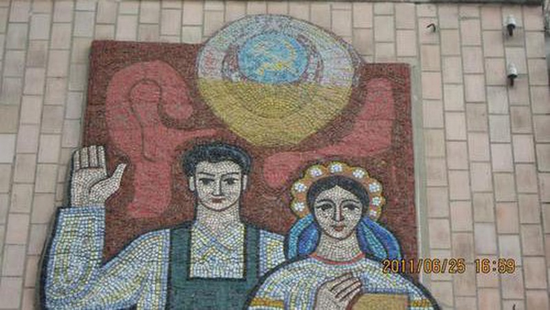 Першорухівець Нововолинська повернув міському голові нагороду, вручену на День Незалежності. ВІДЕО