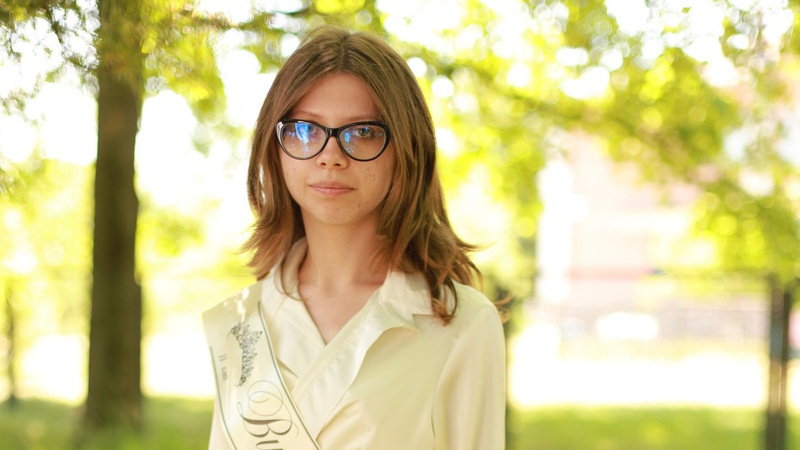 Юна волинянка склала мультитест на 200 балів