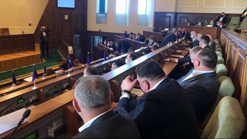 «Ви ідіот по життю чи за гроші?» – гендиректор «Укрпошти» до депутата Волиньради