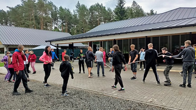 У таборі в Луцькому районі оздоровлюють понад пів сотні дітей з прифронтових територій