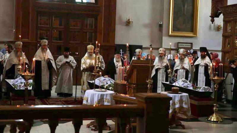 При обстрілі Святогірської Лаври загинула черниця з Волині