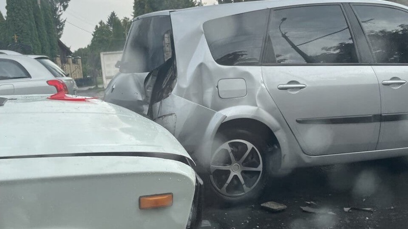 У Луцьку на Рівненській сталась ДТП за участі двох авто. ФОТО