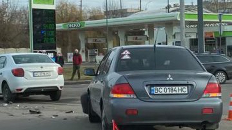 У Луцьку вранці сталась ДТП. ВІДЕО