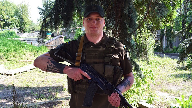 «Патріотизм перевіряється вчинками»: вокаліст луцького гурту «Флайза» став нацгвардійцем