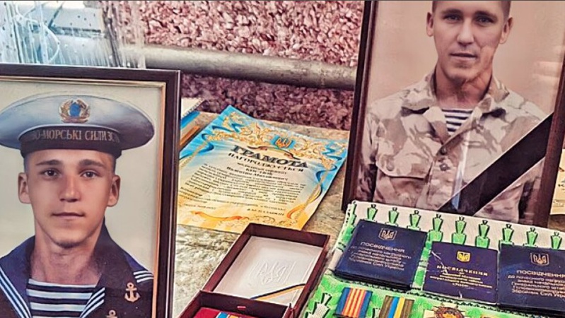 «Врятував багатьох побратимів, знищив чимало ворогів», - спогади про Героя з Волині Валентина Костюка