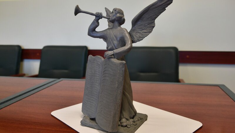 У Луцьку хочуть встановити пам’ятник «Десяти Божим Заповідям»