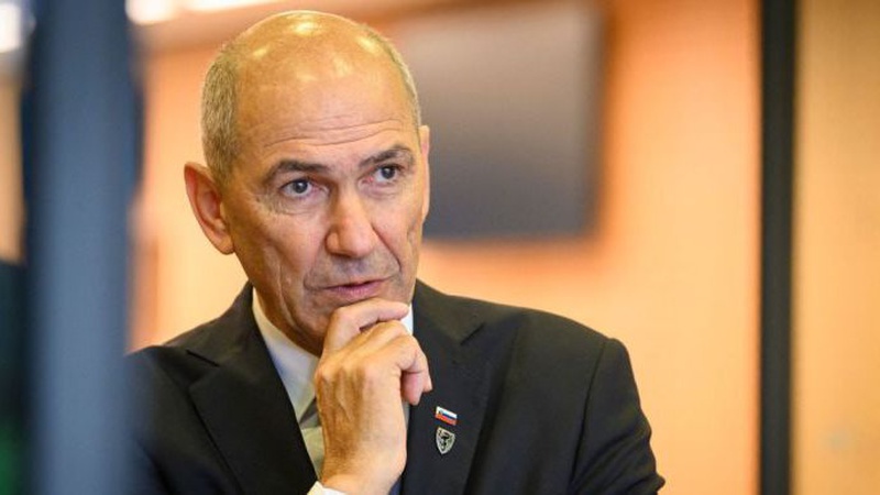 Дитя нацизму та комунізму: прем'єр Словенії поширив мем про походження агресії РФ