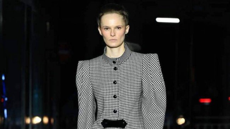 Волинянка виступила на показі Pierre Cardin Fall 2023 в рамках Паризького тижня моди