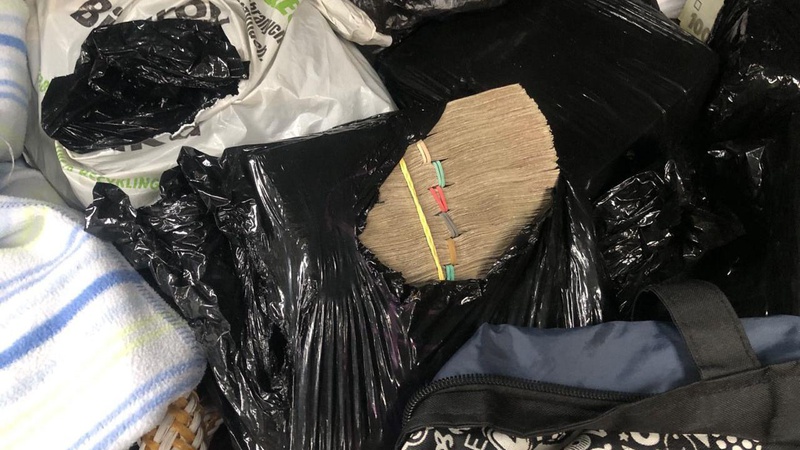 Через «Устилуг» волинянин приховано намагався ввезти в Україну близько 8 мільйонів гривень. ФОТО