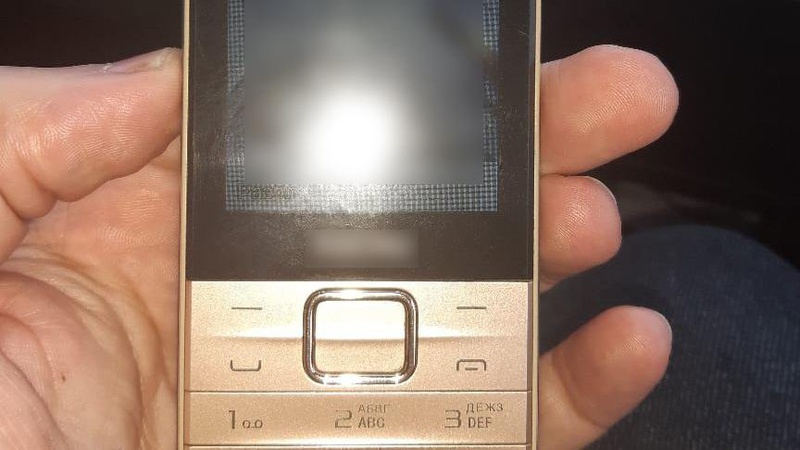 У Ковелі 25-річна жінка поцупила з будинку срібні прикраси та телефон