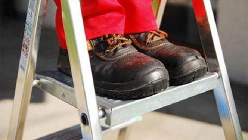 35-річний волинянин впав із драбини й помер на місці