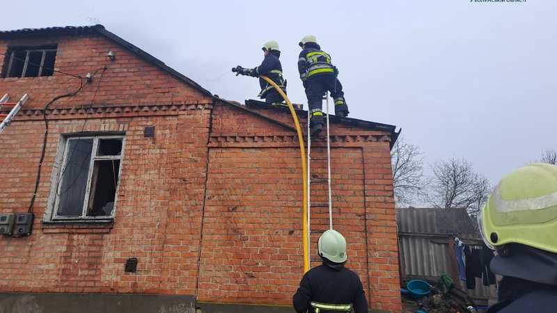 В Рожищі горів будинок