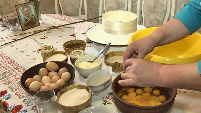Волинська господиня поділилася старовинним рецептом паски