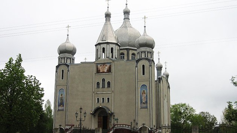 У Шепетівці на Хмельниччині громада кафедрального собору перейшла до ПЦУ