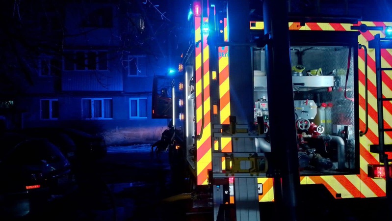 У Ковелі двоє людей отруїлися чадним газом під час пожежі