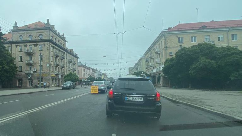 У Луцьку на проспекті Волі авто збило велосипедиста