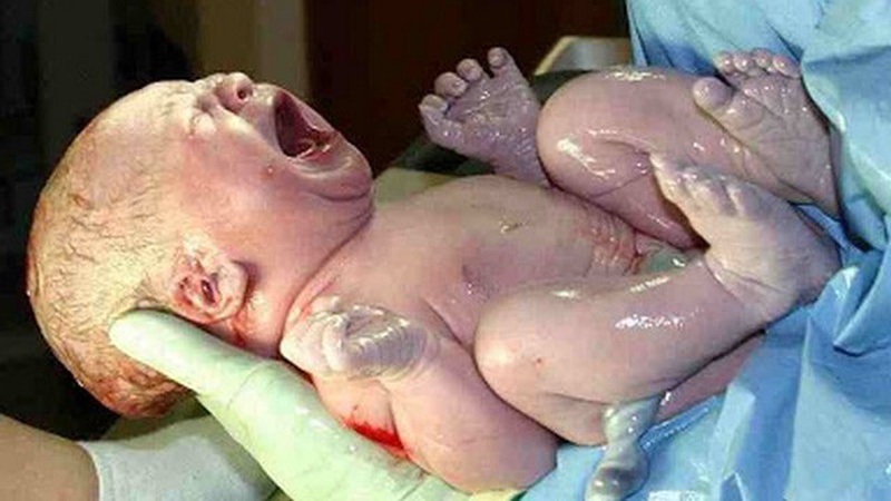 Протягом травня у Володимирі народилися 32 дитини