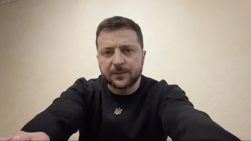 Повернення до того, що було колись, не буде, – Зеленський про корупційні скандали