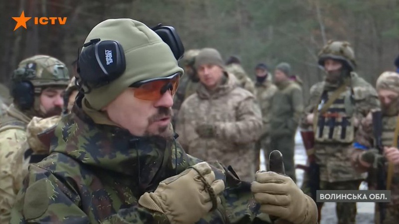 Військовий інструктор з Володимира «засвітився» на французькому телеканалі