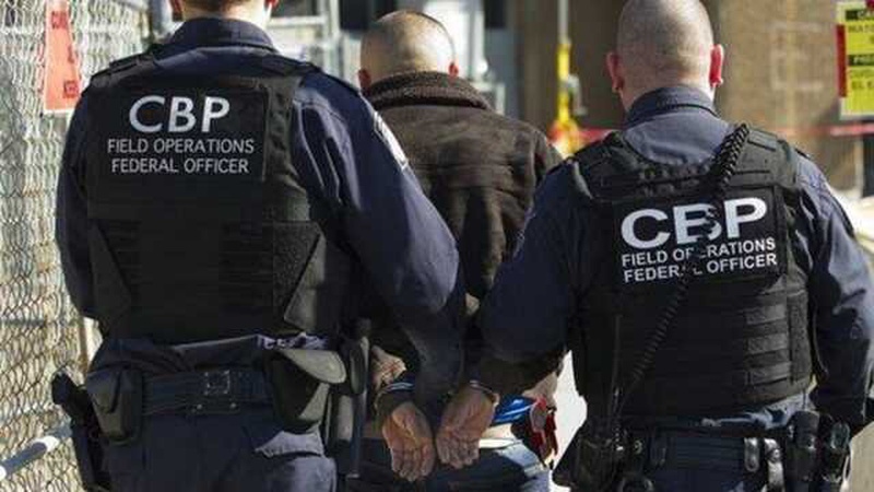 У США на кордоні з Мексикою зі стріляниною затримали мігрантів із Росії