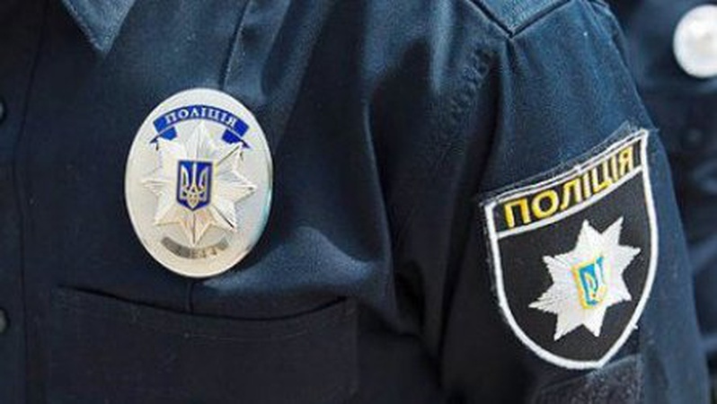 Посадили поліцейського з Волині, який займався розповсюдженням наркотиків