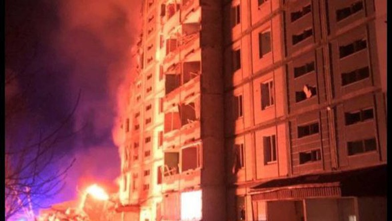 Умань: є потрапляння в житловий будинок, на місці працюють ДСНС. ВІДЕО