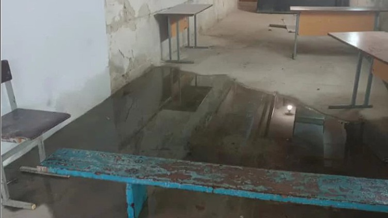 Укриття ліцею на Волині, яке коштувало 700 тисяч, – у калюжах