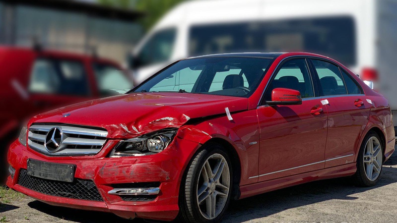 На Волині п’яний працівник СТО викрав машину й потрапив в ДТП