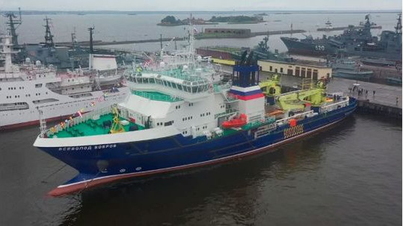 Везли зенітно-ракетні комплекси: біля острова Зміїний «Нептун» знищив ще одне російське судно