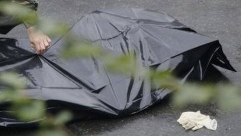 У Луцьку поліція встановлює особу померлого чоловіка