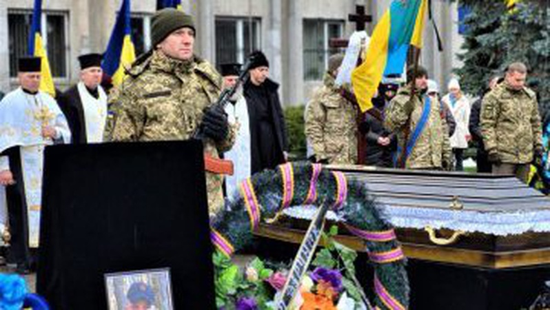 На Волині попрощалися із бойовим медиком Валентином Пігілієвим