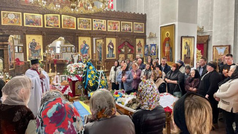 На Волині попрощалися із Героєм Зоряном Франчуком