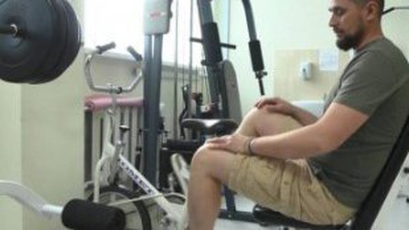 Попри важку контузію мусив вести бій: у Луцьку повернули до нормального життя десантника