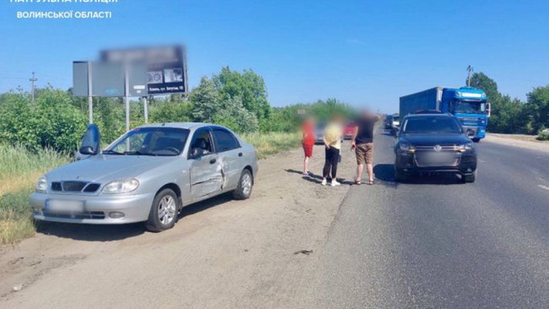 Аварія на Волині: зіткнулися два автомобілі. ФОТО