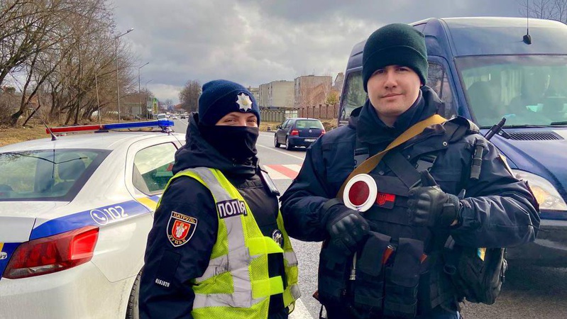 На виїздах з Луцька створено 7 контрольно-пропускних пунктів