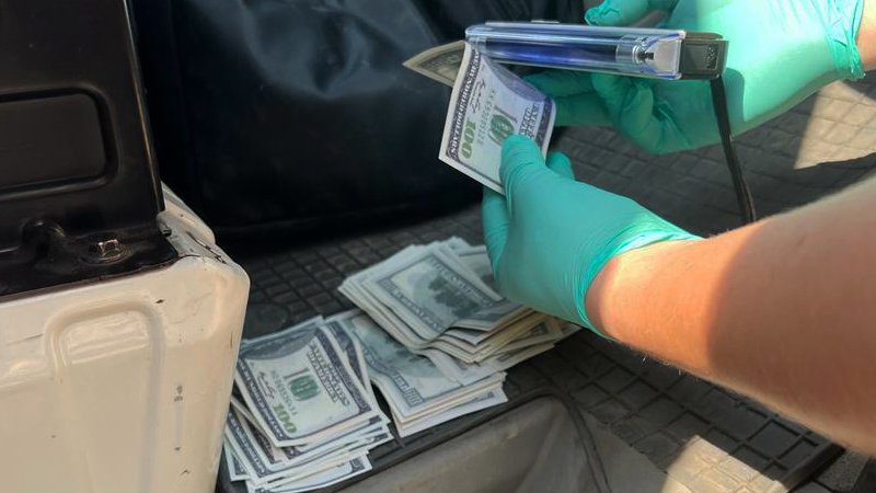 26-річна волинянка переправляла чоловіків за кордон за 5 тисяч доларів