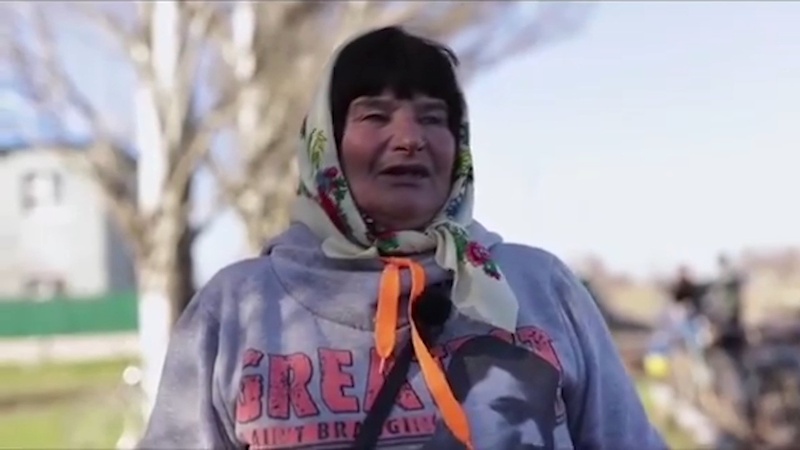 Бійці називають її мамою: героїчна пенсіонерка на Херсонщині врятувала трьох поранених військових ЗСУ