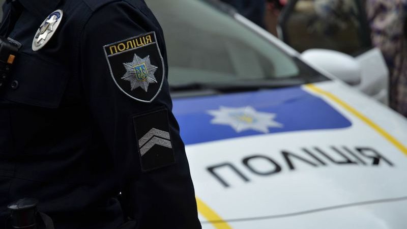 У Луцьку затримали 33-річного водія з наркотиками й пістолетом